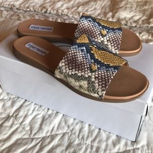 Brand new Steve Madden Sandals